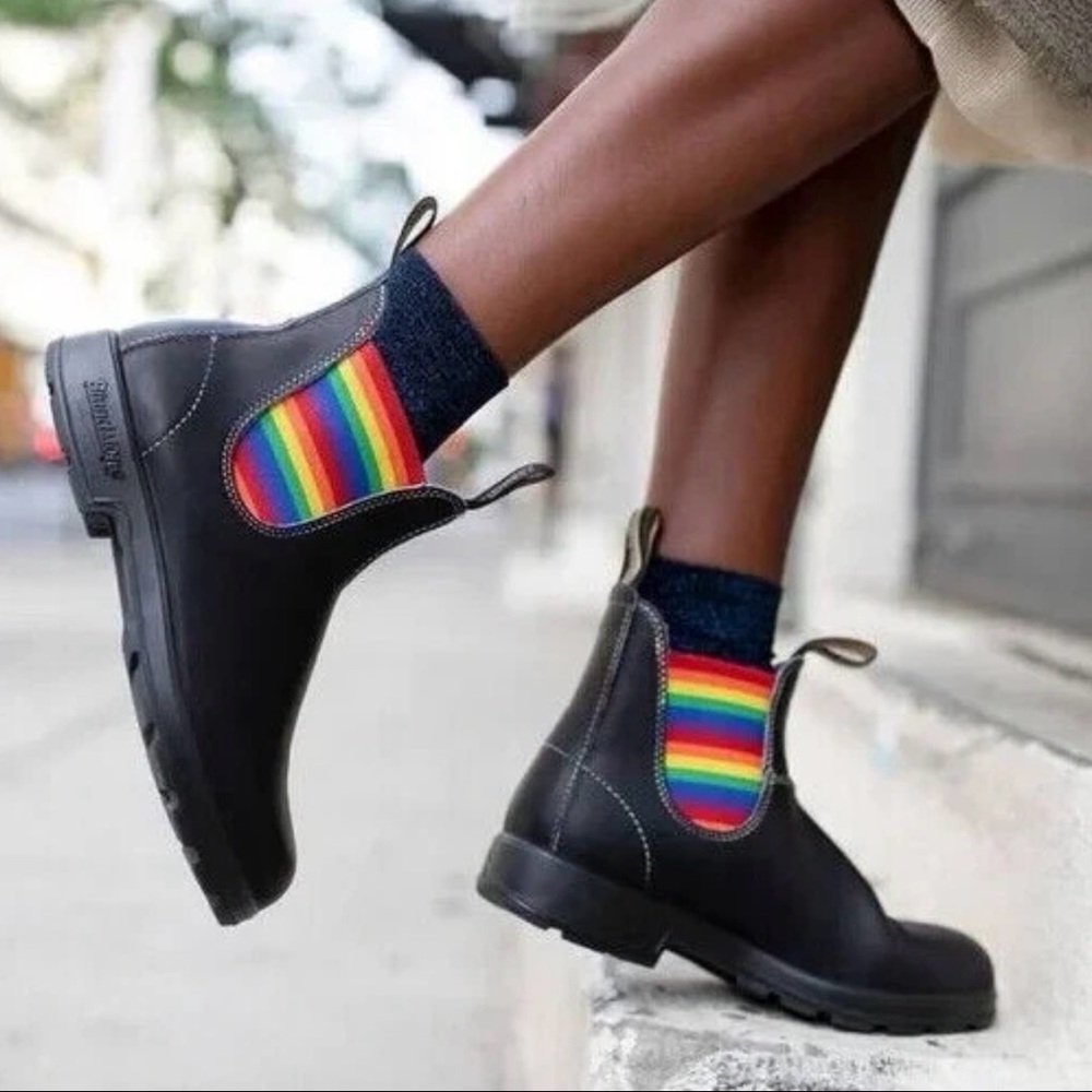 Blundstone Black Rainbow Chelsea Pull On Leather Boots